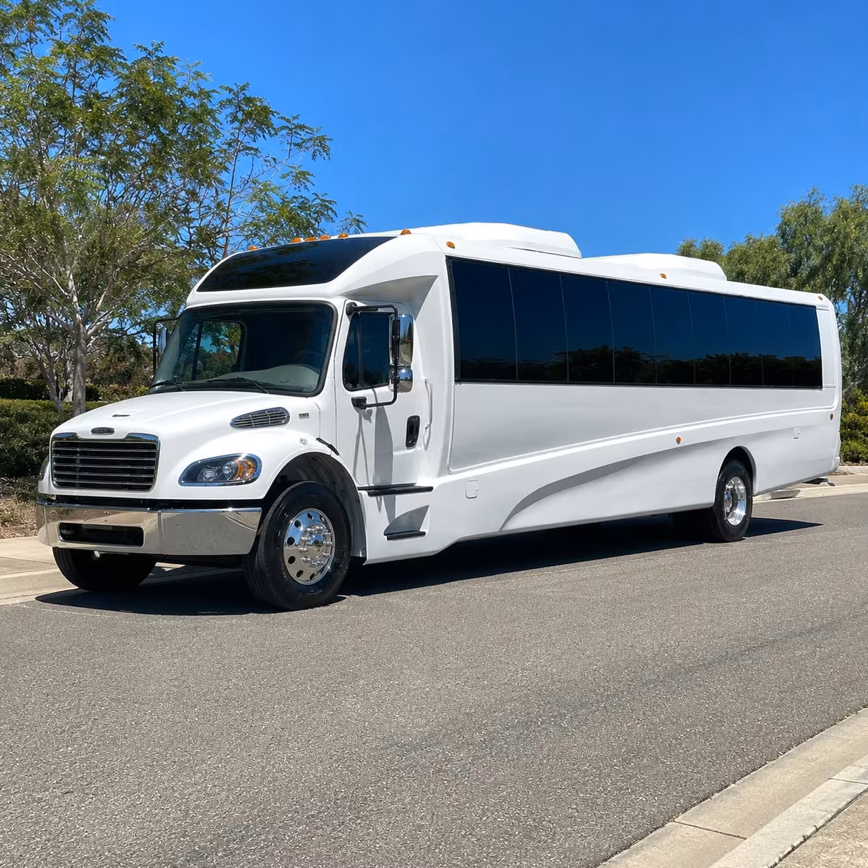 35 passenger minibus