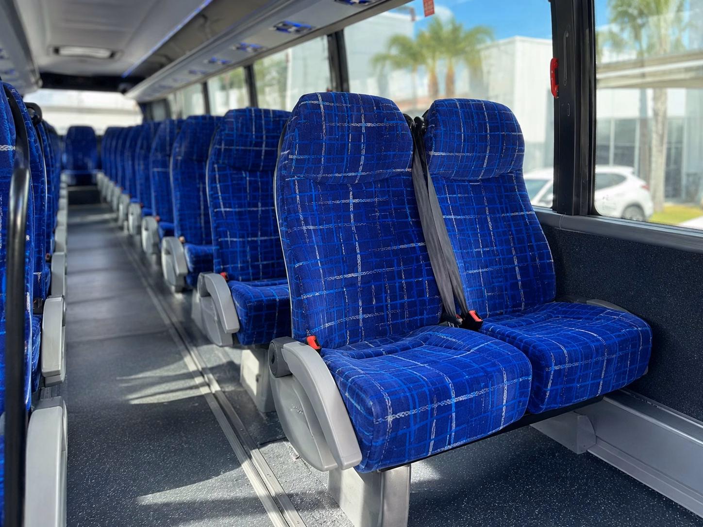 guest shuttle services between santa clara hotels and your wedding venue