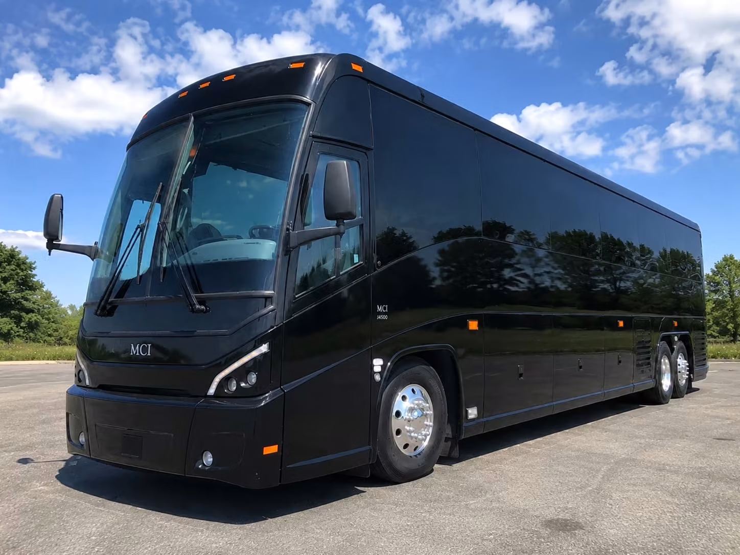 minibus and charter bus rentals for santa clara museum and cultural field trips